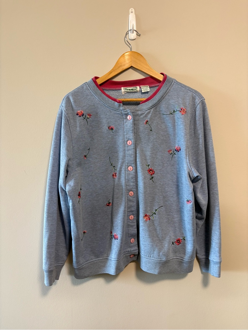 Vintage Shenanigans Floral Embroidered Cardigan Sweatshirt Size Large